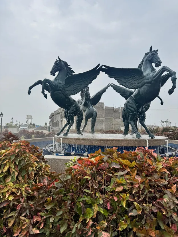 Close-up of the winged-horse sculpture at Siddhi Olympia (actual photo)